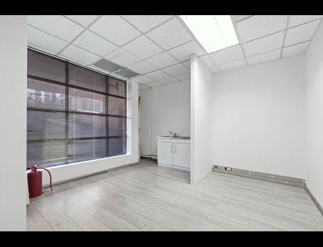130M² OFFICE FOR SALE IN UMHLANGA RIDGE
